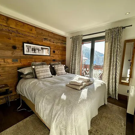 - Spacieux Avec Balcons Et Parking Proche Des Pistes - Fr-1-623-366 *