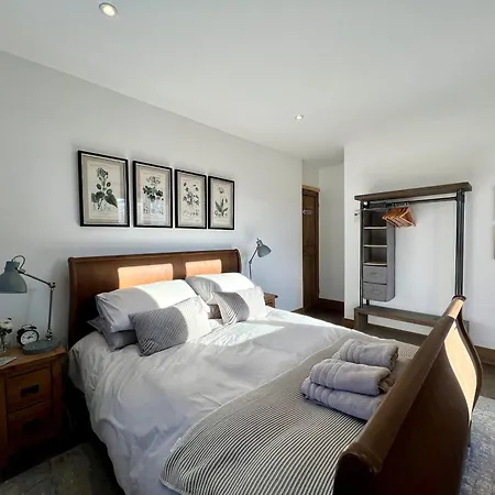 - Spacieux Avec Balcons Et Parking Proche Des Pistes - Fr-1-623-366